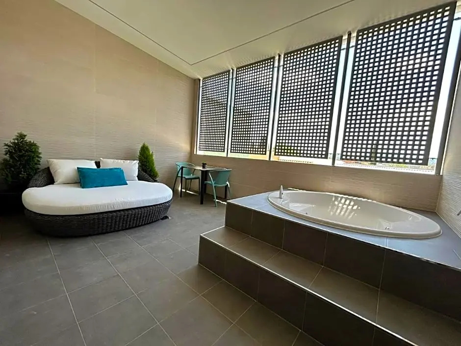 Hotel Venture Sant Cugat - Tap to explore photos