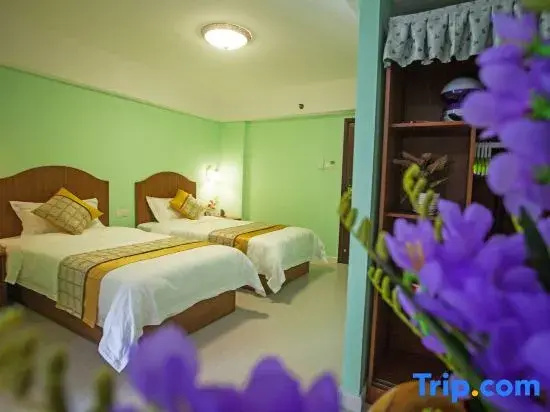 Standard Double room (twin beds)