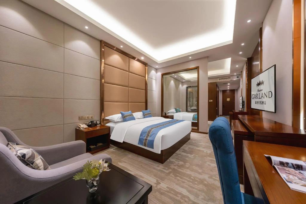 Fei County Inzone Garland Hotel in Linyi