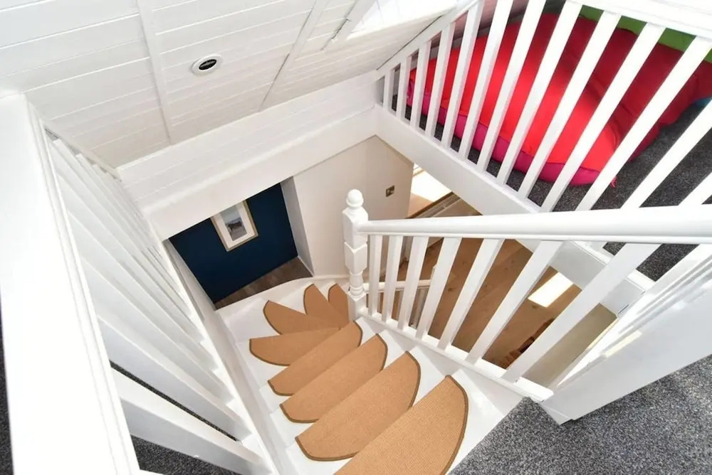 Balcony & Terrace