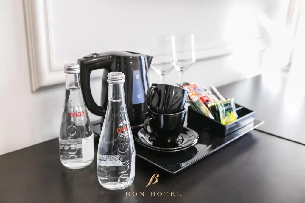 Bon Hotel - Chambres