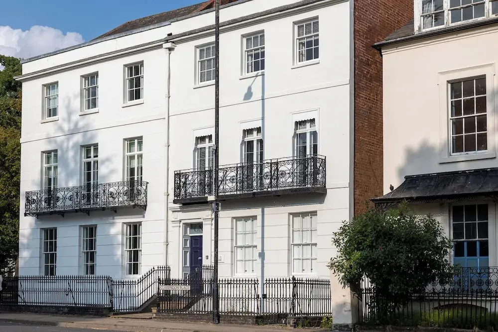 Elegant Townhouse&Basement in Leamington