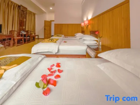 IU Hotel Ruili Nanmao Street - Chambres