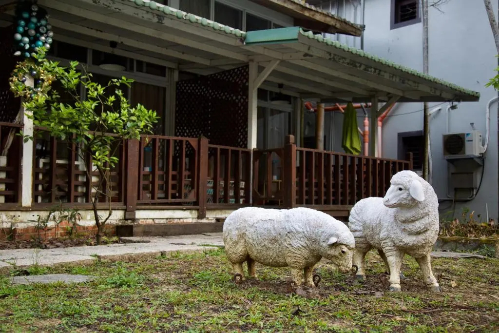 Sun Moon Lake Full House Resort - Chambres
