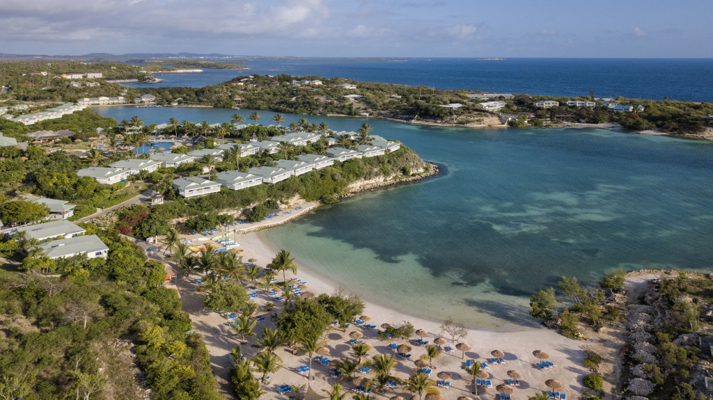 Beach & Waterfront