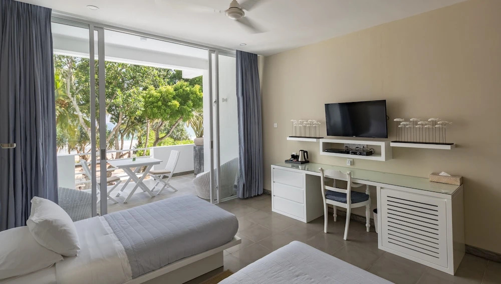 Taru Villas Mawella