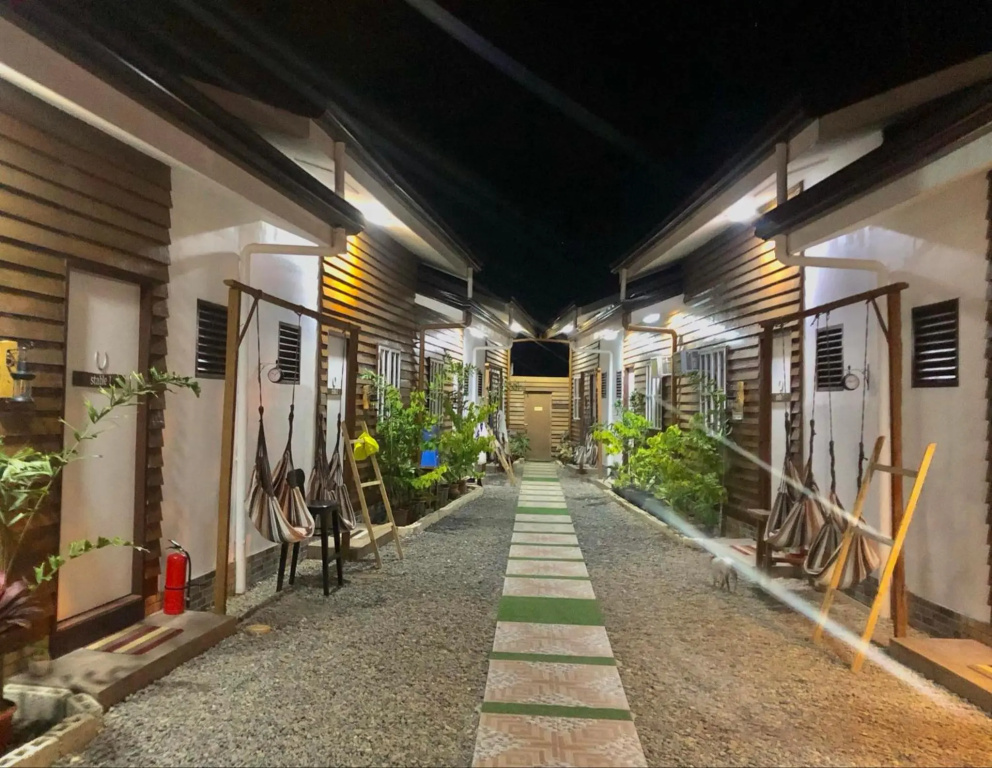 D' Backpackers' Barn - Hostel