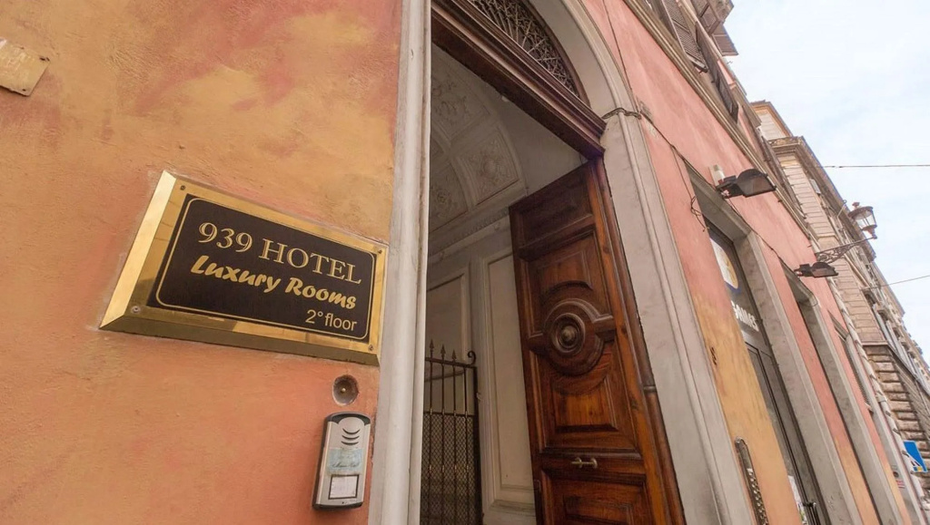Hotel photo 1