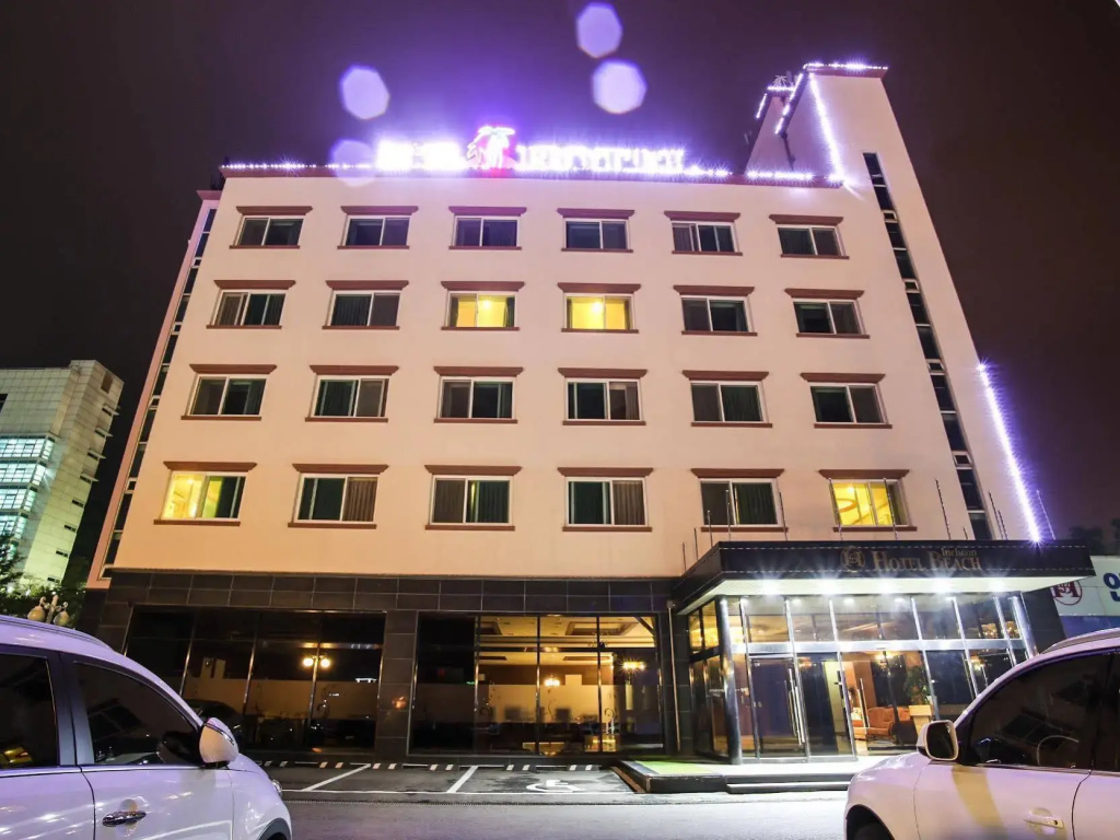 Incheon Airport Beach Hotel(인천비치관광호텔)