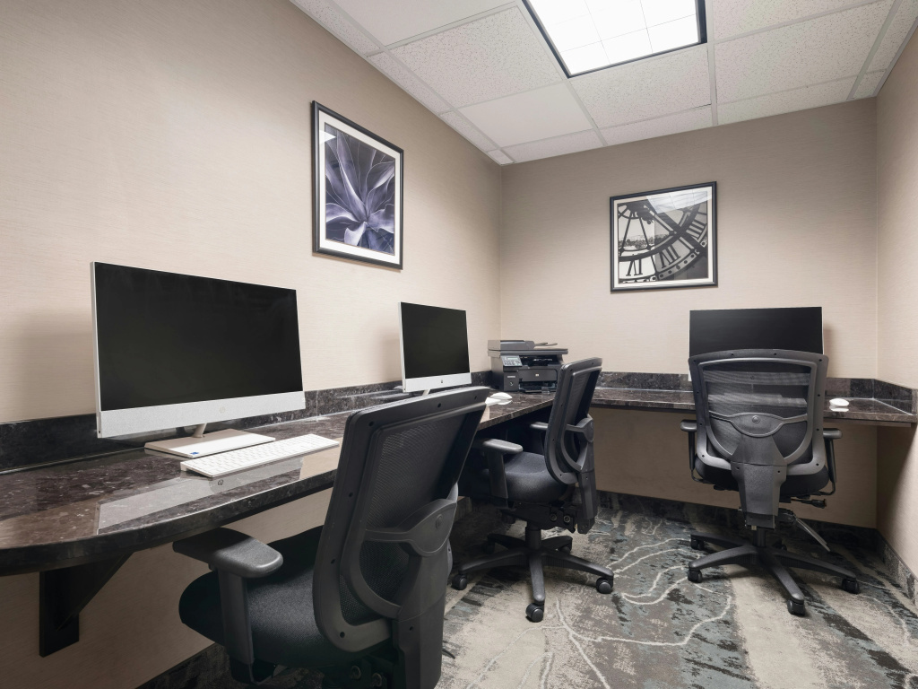 Holiday Inn Calgary-Airport by IHG - Général