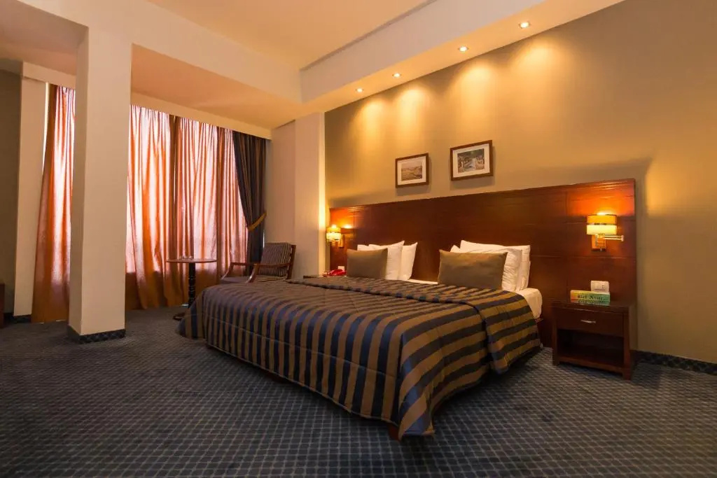 Junior Suite