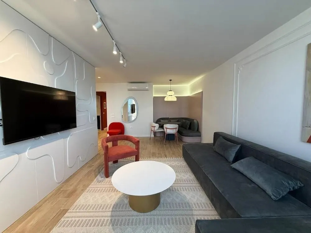 Sunset Apartment — 2