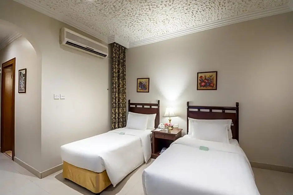 Deluxe Double room (twin beds)