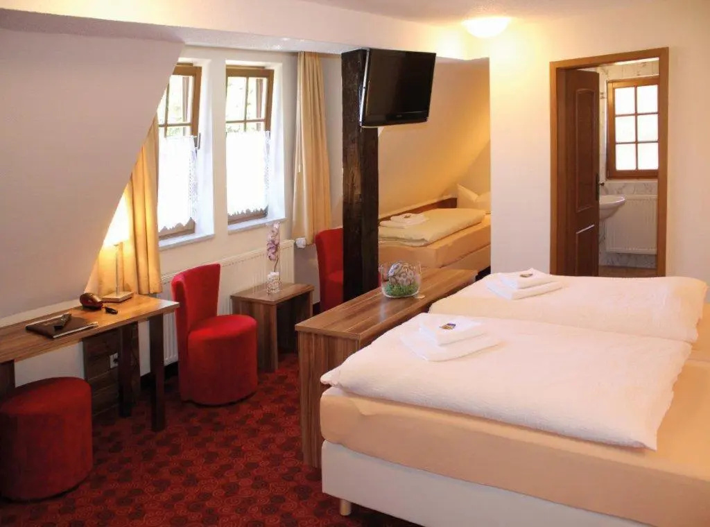 Gasthaus Goldener Hirsch - Chambres