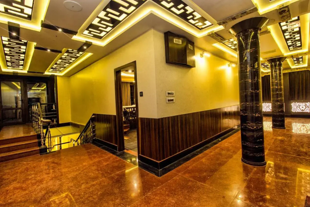Hotel photo 12