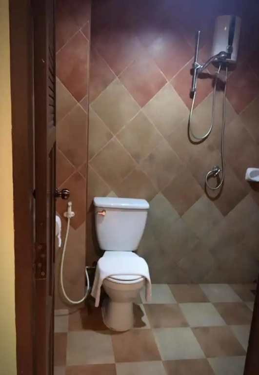 Standard Double room with balcony (full double bed)