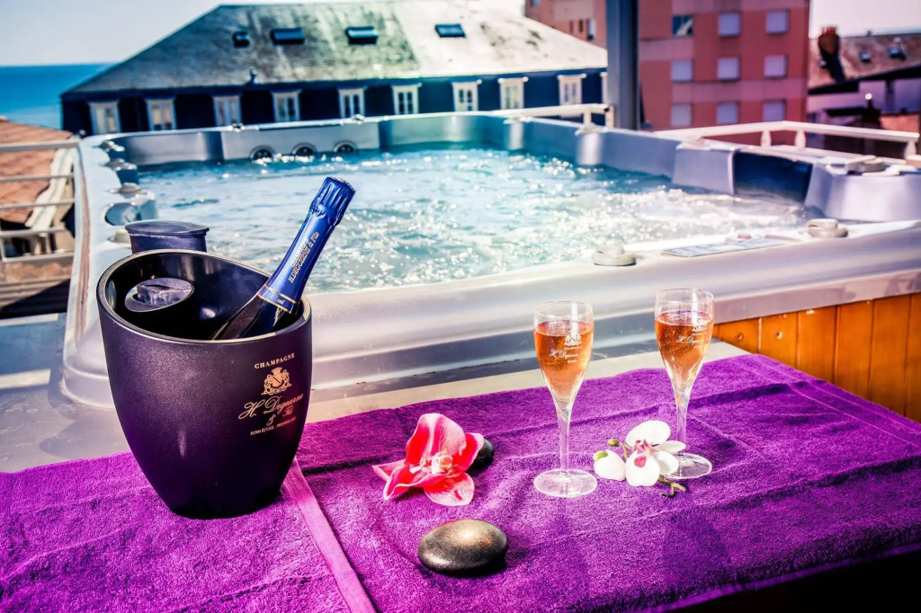 Hôtel Arc en Ciel et SPA - Les Sables d'Olonne - Général