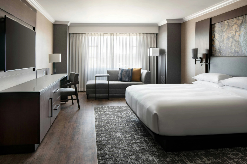 Monterey Marriott — 5