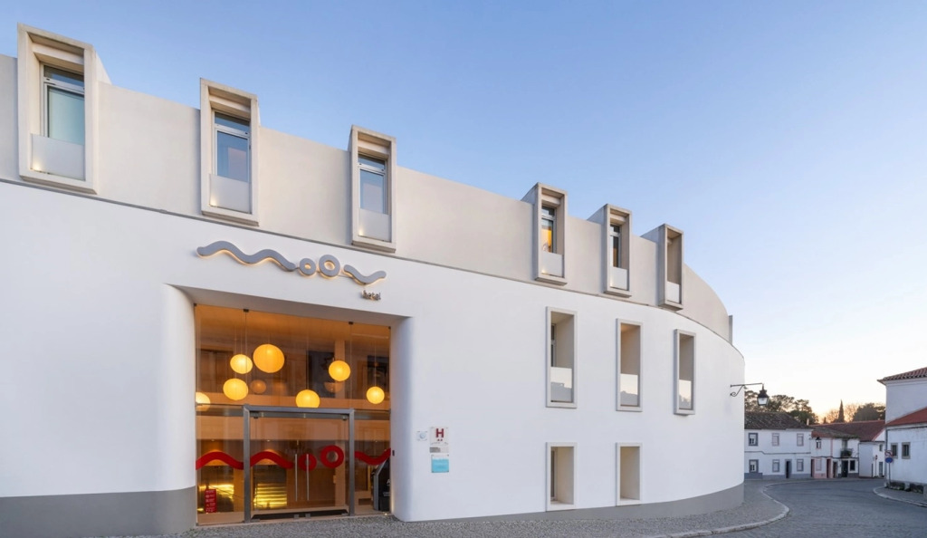 Hotel Moov Évora by null
