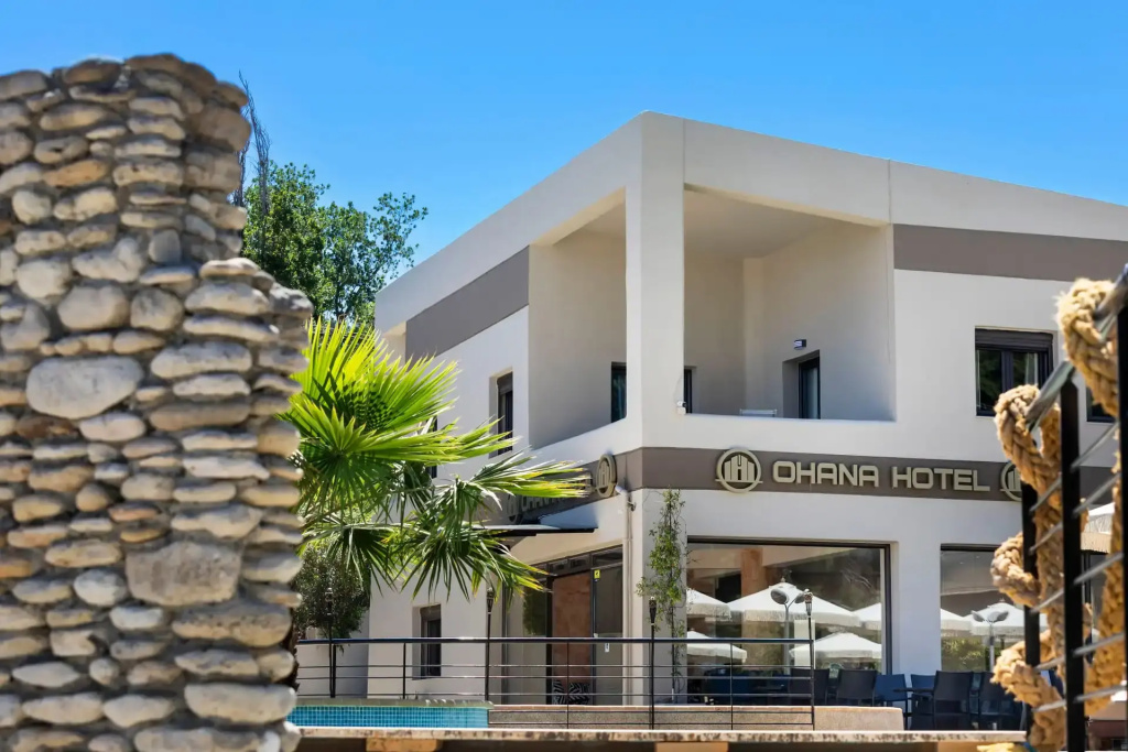 Ohana Hotel