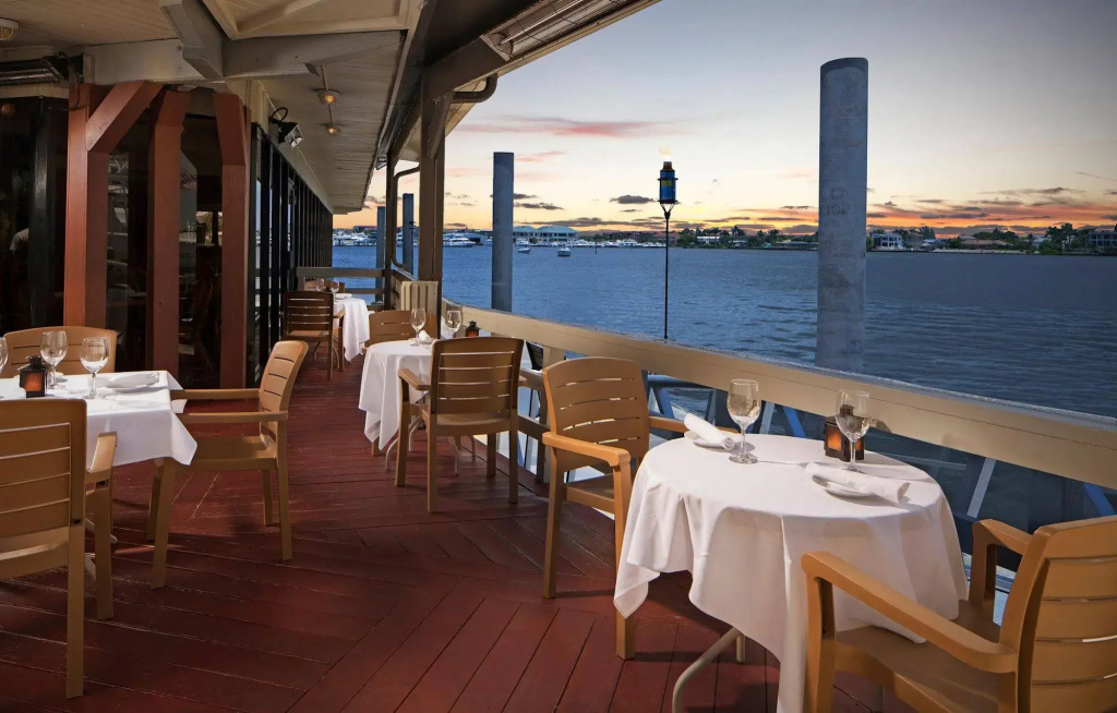 Cove Inn on Naples Bay - Général