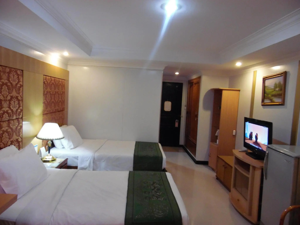 Deluxe Double room (twin beds)