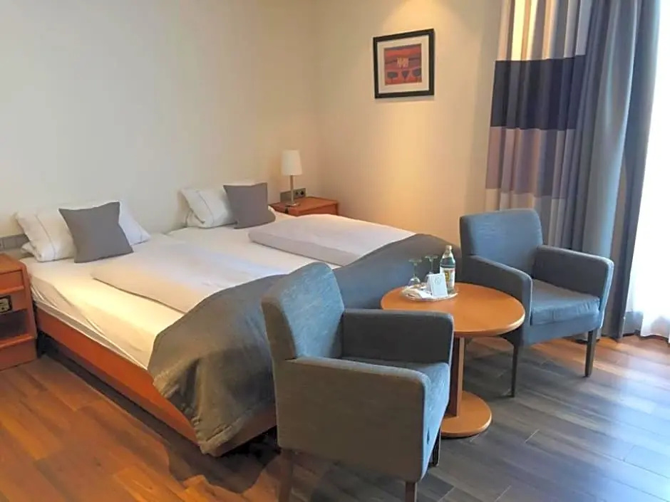 Landidyll Hotel Gasthof zum Freden - Chambres