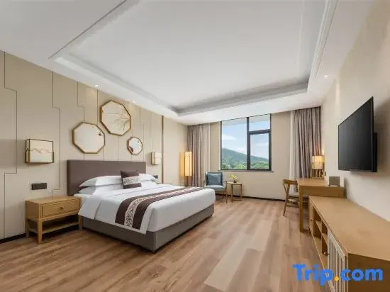 Standard Double room with garden view (full double bed)