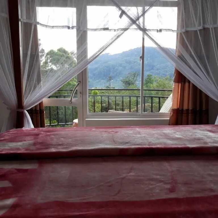 Luxury Double room with balcony full double bed