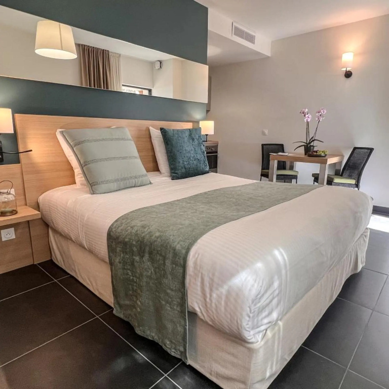 Hotel photo 28