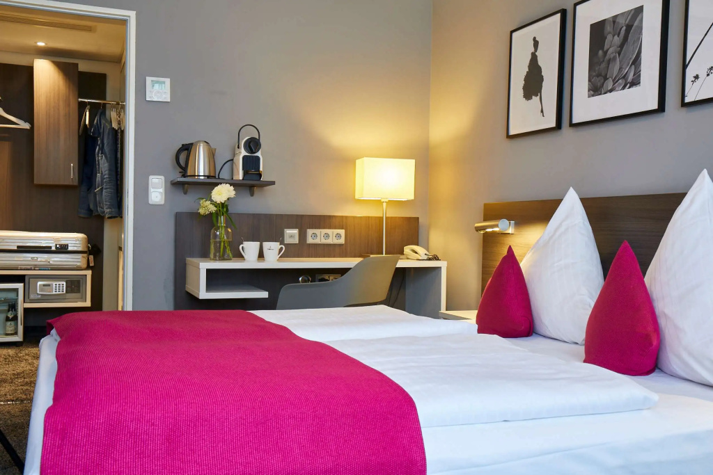 Comfort Double room (full double bed)