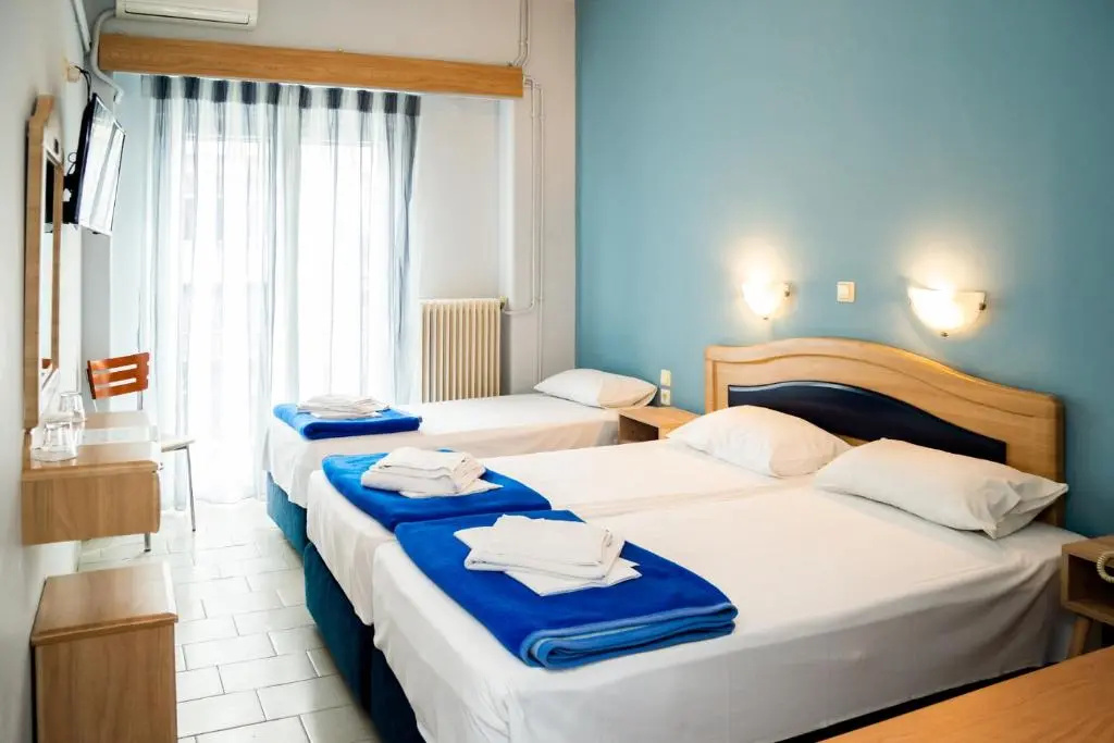 Triple room