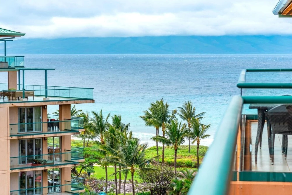 K B M Resorts- Hkk-706 Spacious 2Bd Villa, Ocean and Mountain Views, Private Balcony!