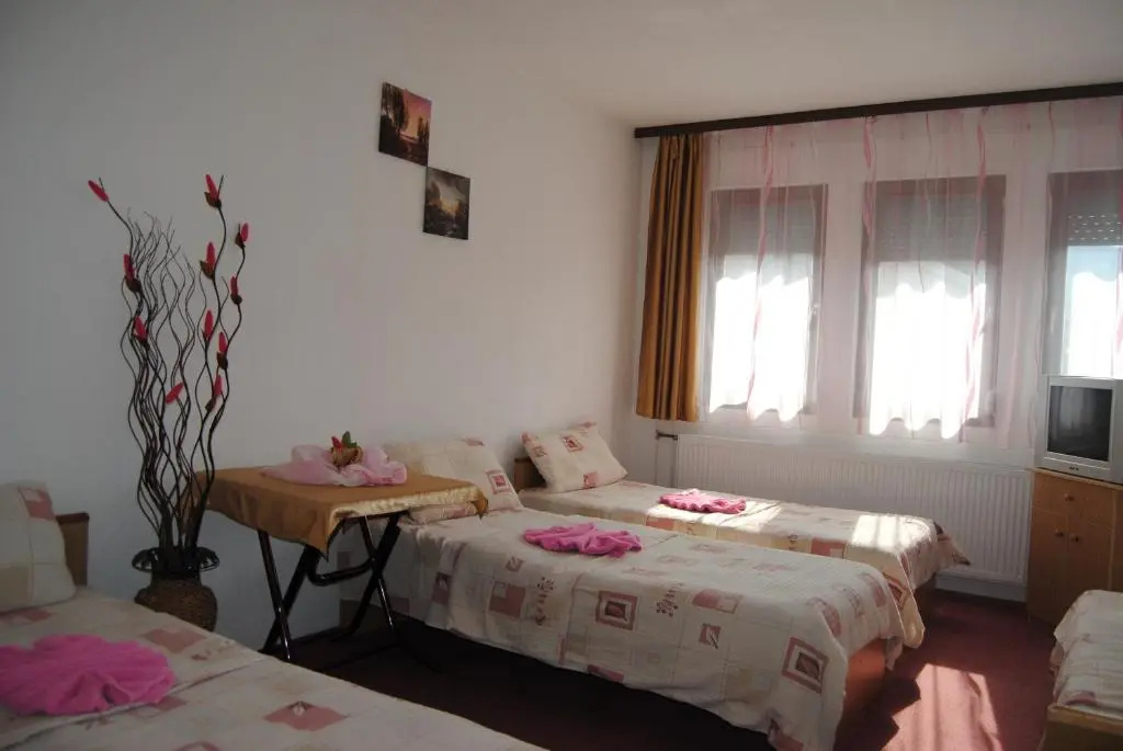 Standard Quadruple room with balcony