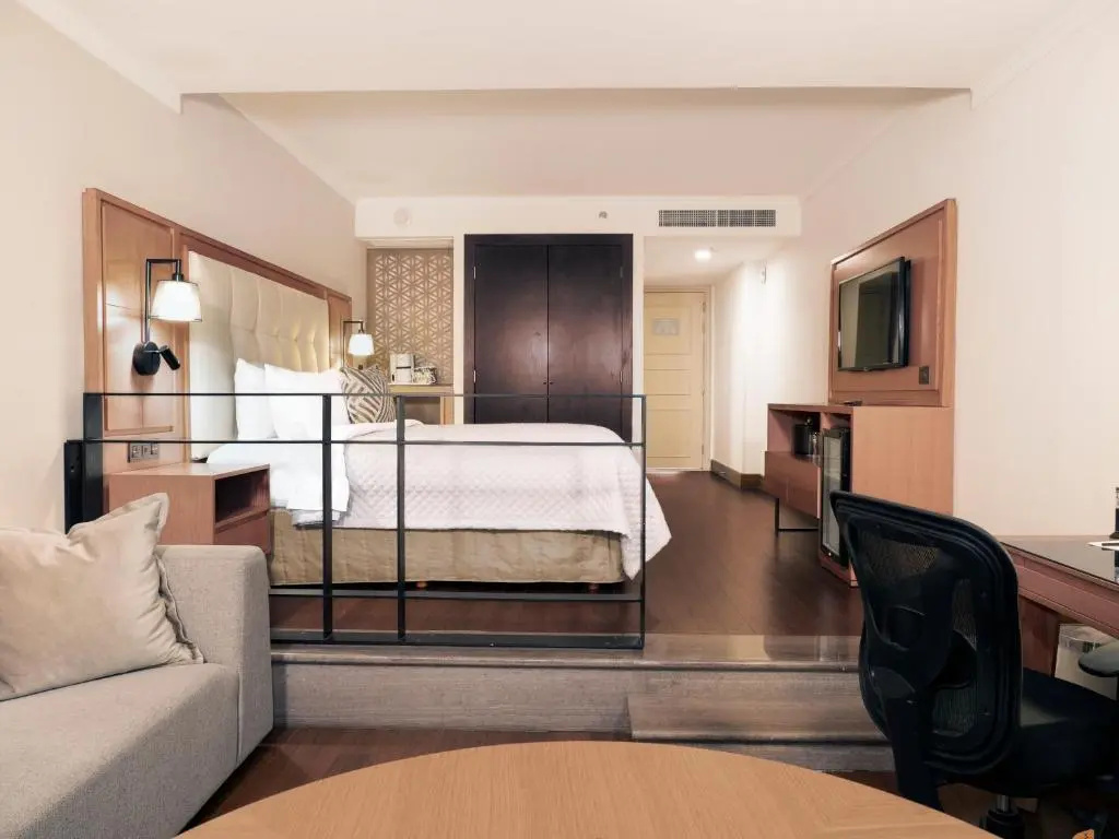 MS Milenium Monterrey, Curio Collection by Hilton - Chambres