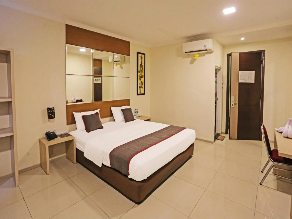 Hotel Fiducia Serpong - фото 3