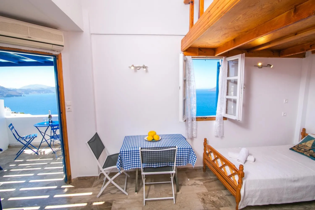 Standard Apartment with mountain view
