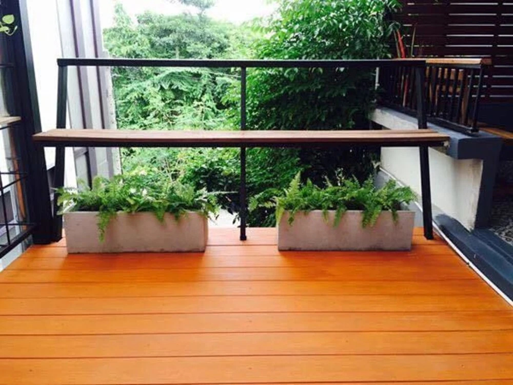 Balcony & Terrace
