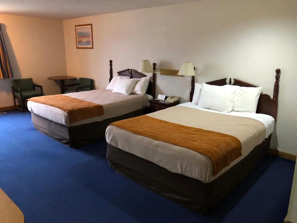 Quadruple Suite