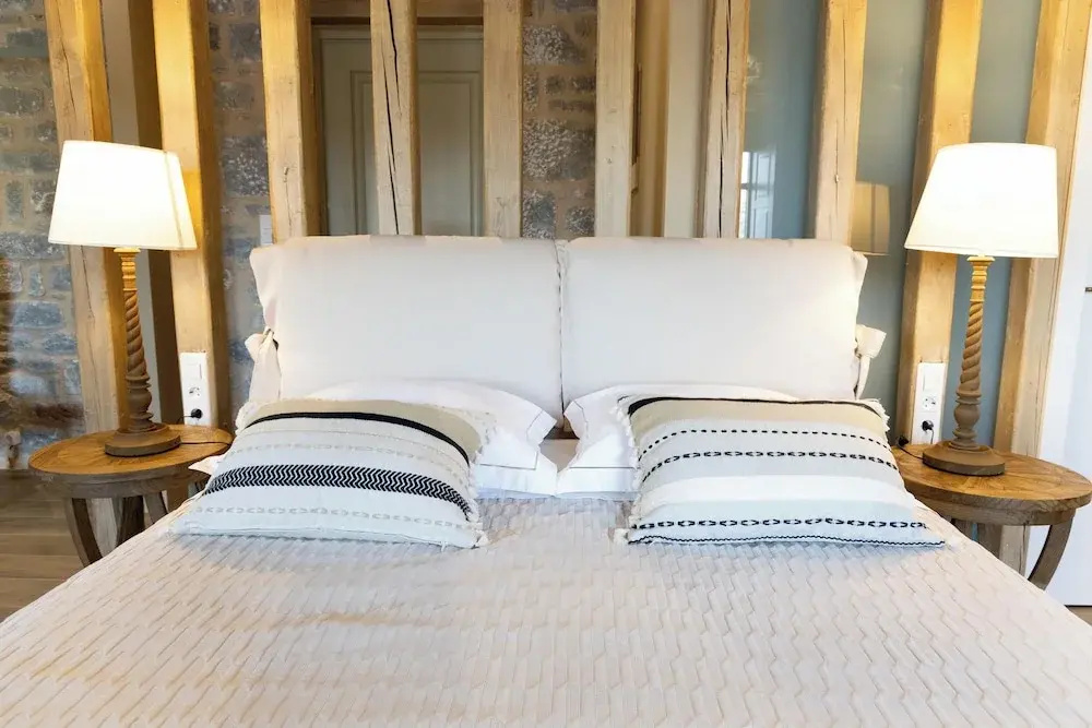 Double Suite with balcony and with sea view (full double bed)