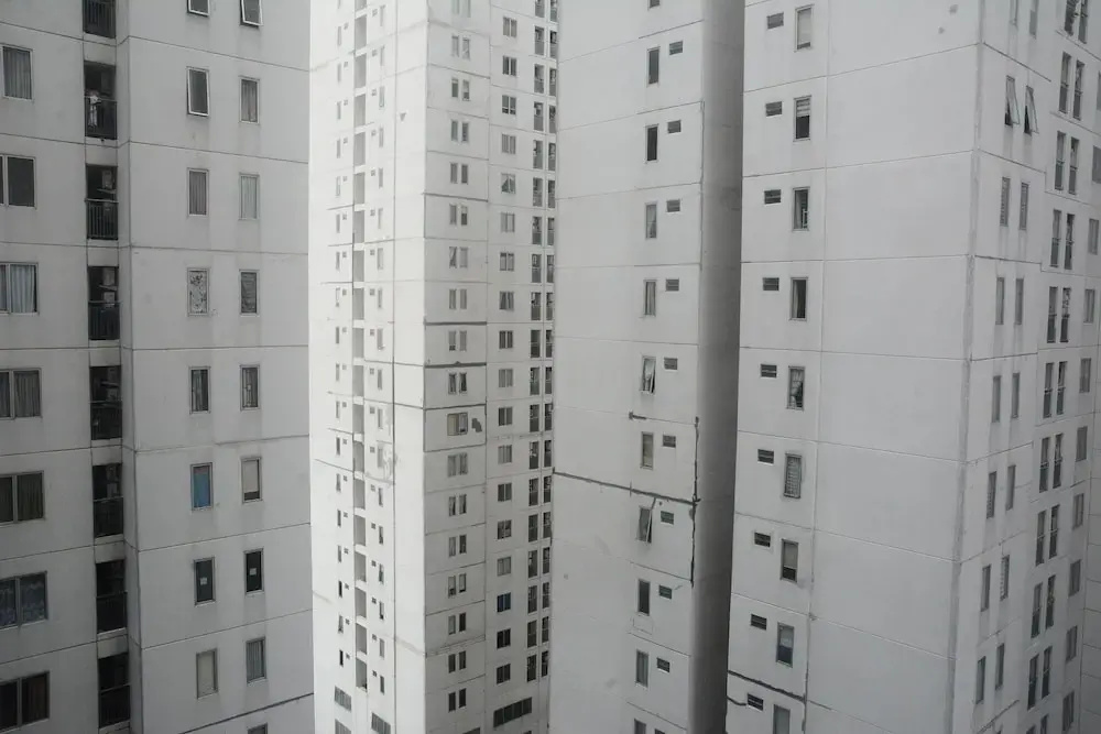 Comfort Living 2Br Room At Bassura City Apartment