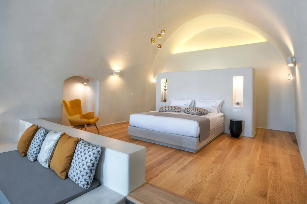 Halcyon Days Luxury Suites