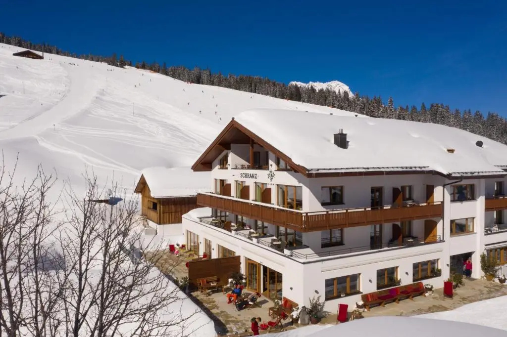 Hotel Sunora - Ski In Ski Out - Formerly Hotel Schranz