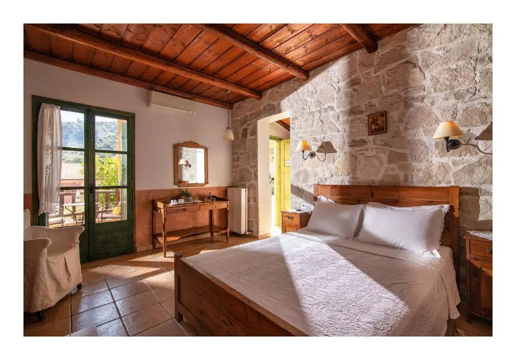 Enagron Cretan Ecotourism Village - Chambres