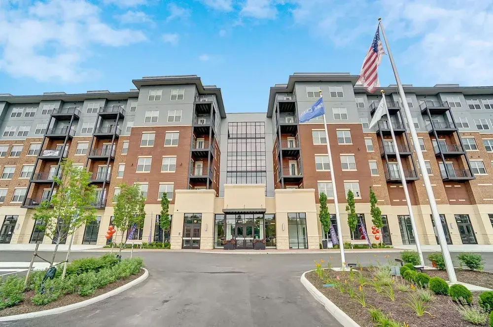 Opulent Corner 2BR Near OSU w Garage Parking
