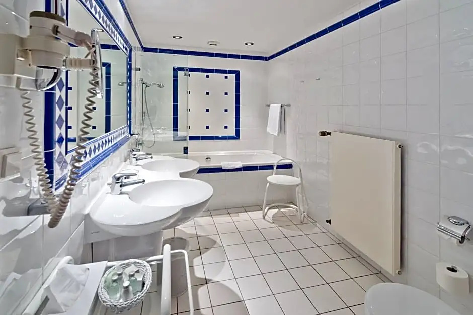 Romantik Waldhotel Mangold - Chambres