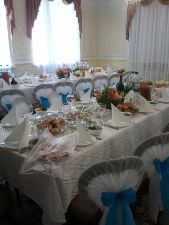 Food & Beverage