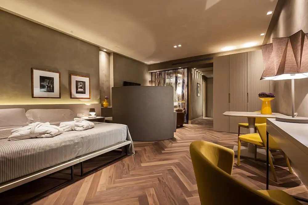 Suite with garden view