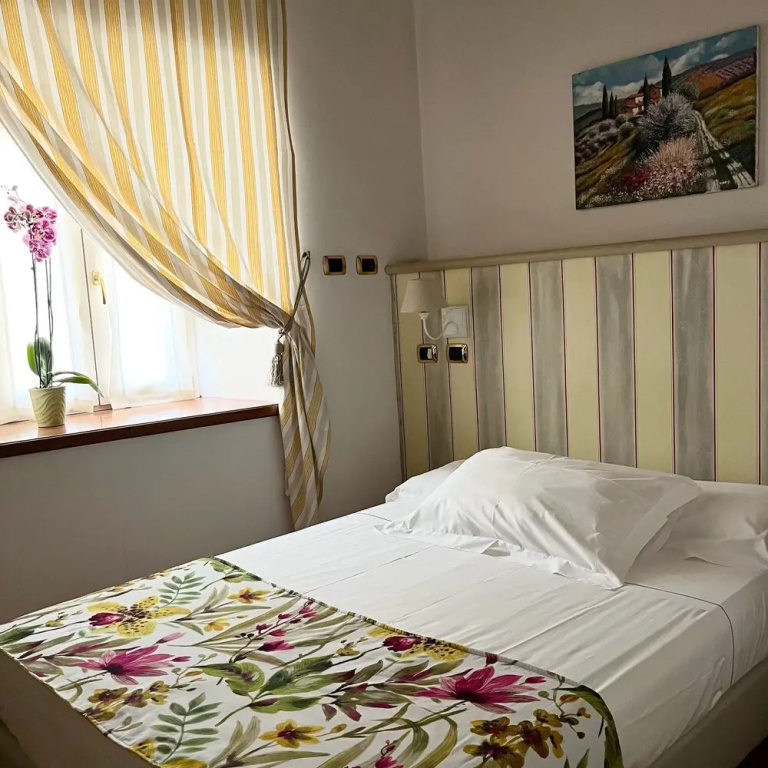 Economy room