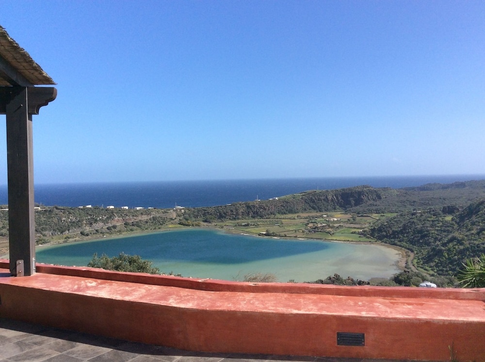 Beach & Waterfront